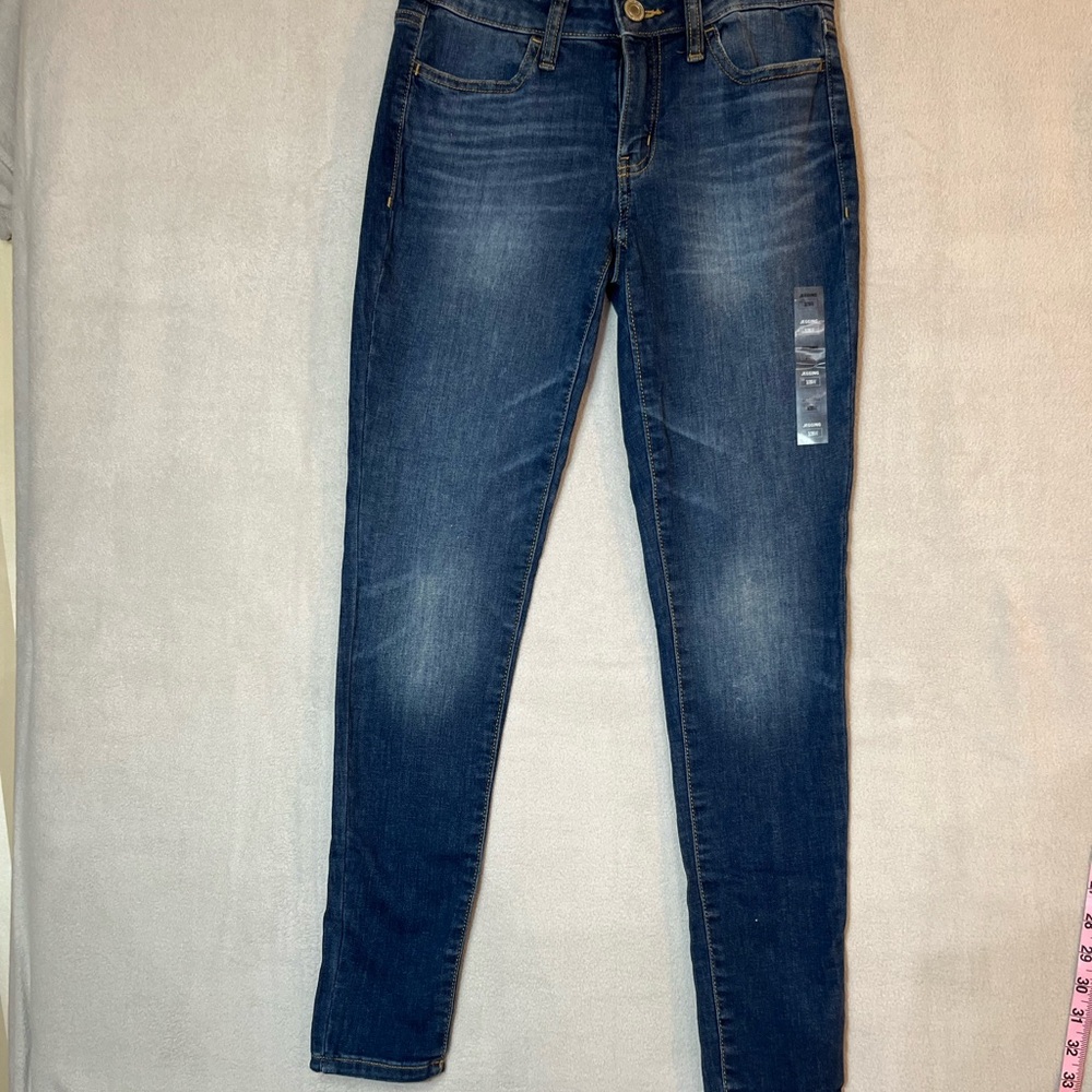 NWT SO Juniors Jegging sz: 3/26W